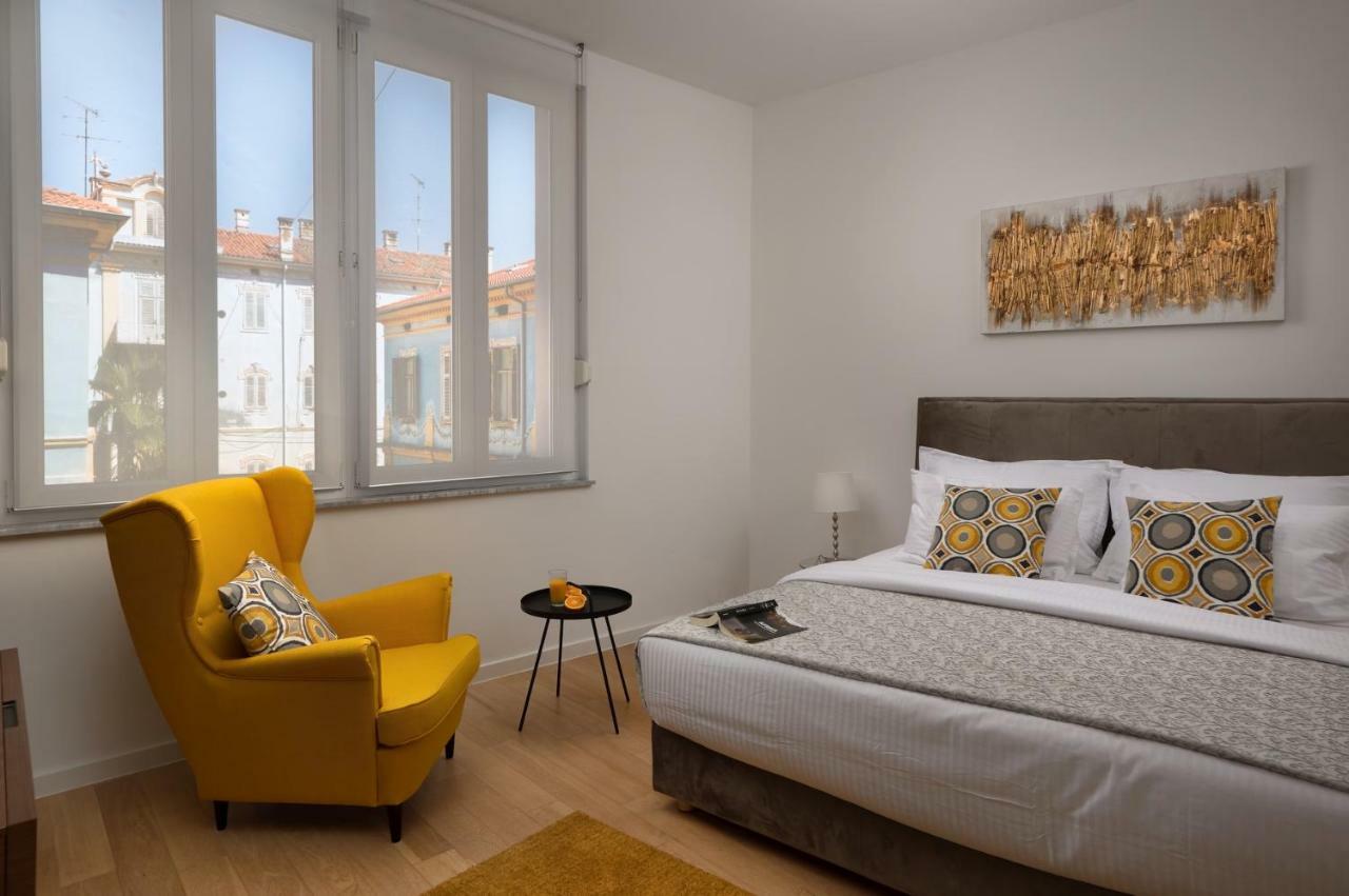 Carducci Apartment - Center Pula Exteriör bild